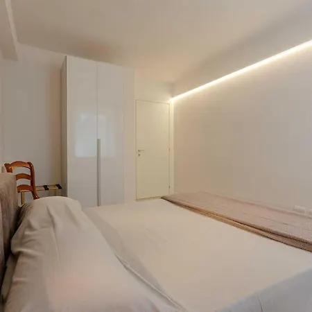 Apartman Cisano Residenza D'epoca *