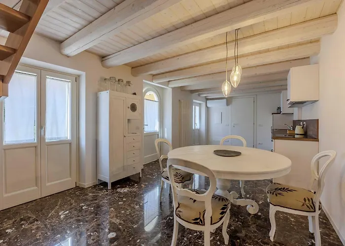 Cisano Residenza D'epoca Бардолино