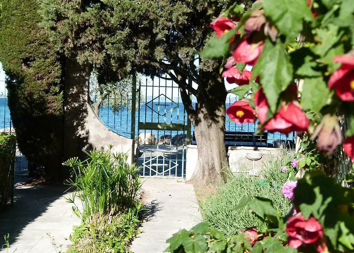 Апартаменты Cisano Residenza D'epoca Бардолино