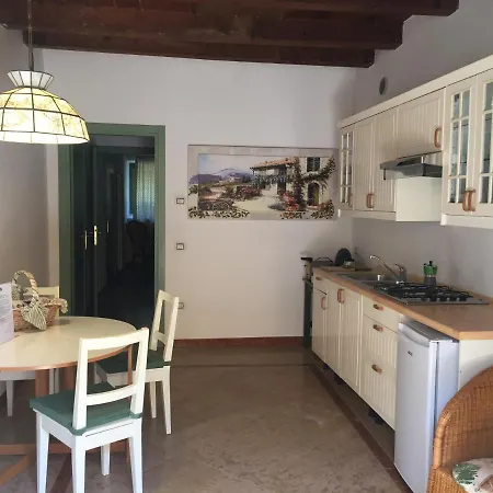 Appartamento Cisano Residenza D'epoca Bardolino