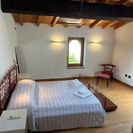 Appartamento Cisano Residenza D'epoca