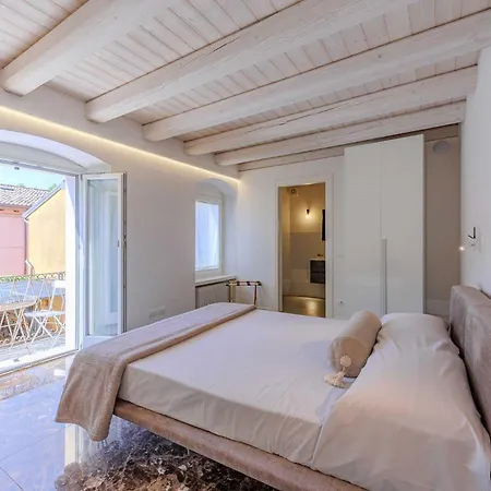 Cisano Residenza D'epoca Apartment