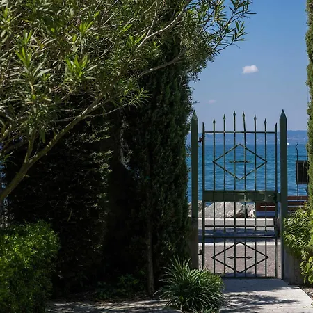 Cisano Residenza D'epoca Apartamento Bardolino