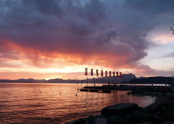 Апартаменти Cisano Residenza D'epoca Бардоліно