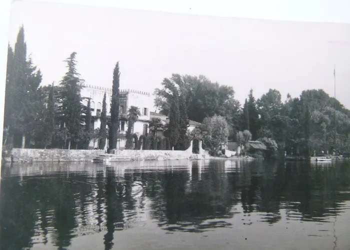 Cisano Residenza D'epoca *